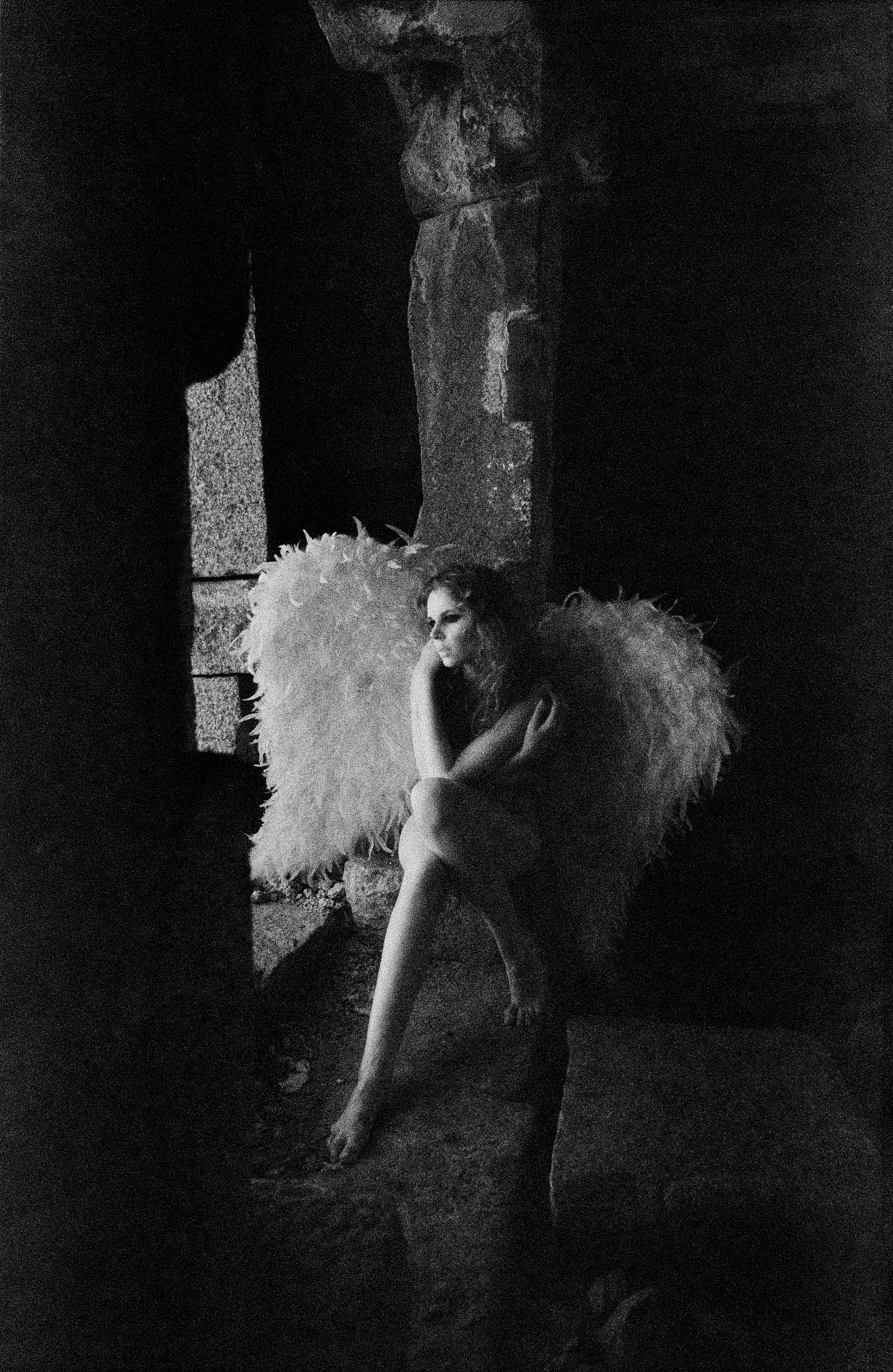 Vikram Bawa_20070220_1007_The Fallen Angel_The world out there